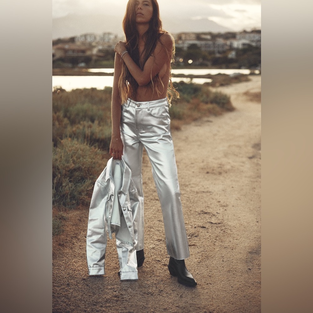 NWT Zara High Rise Straight Cut Metallic Jeans